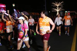 BIB: 22307, 28107, 5469
                            <button type="button" onclick="openModal(23069805)" class="btn btn-primary btn-sm float-right btn-popup" data-toggle="modal" data-target=".modal-high-quality">
                        <i class="fas fa-shopping-cart"></i> Add to Cart
                    </button>
                                            <button type="button" onclick="isThisMe(23069805, true)" class="btn btn-success btn-sm float-right btn-popup btn-isme hidden" data-toggle="tooltip" data-placement="bottom" title="นี่คือรูปของคุณใช่ไหม คลิกที่นี่เพื่อเอาเข้าอัลบั้ม">
                        <i class="fas fa-plus"></i> Add to album
                    </button>
                    <button type="button" onclick="isThisMe(23069805, false)" class="btn btn-warning btn-sm float-right btn-popup btn-isnotme hidden">
                        <i class="fas fa-ban"></i> Remove from album
                    </button>